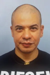 Walther Vazquez  先生
