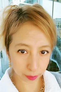 ササキ アレクサ 先生
